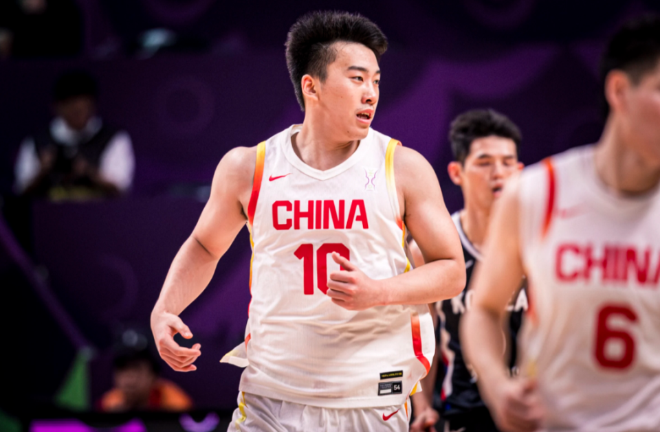 王俊杰把握, 作为与生俱, 杯前十的中