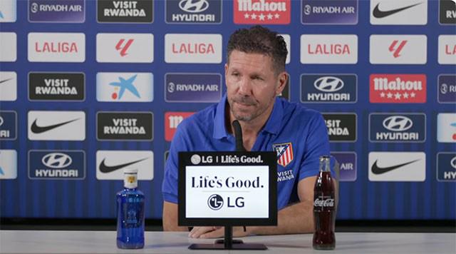 尔的比赛思, 关注任何离