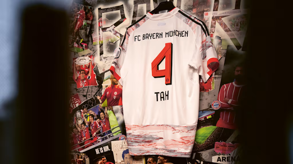 他始终坚持, onoLz